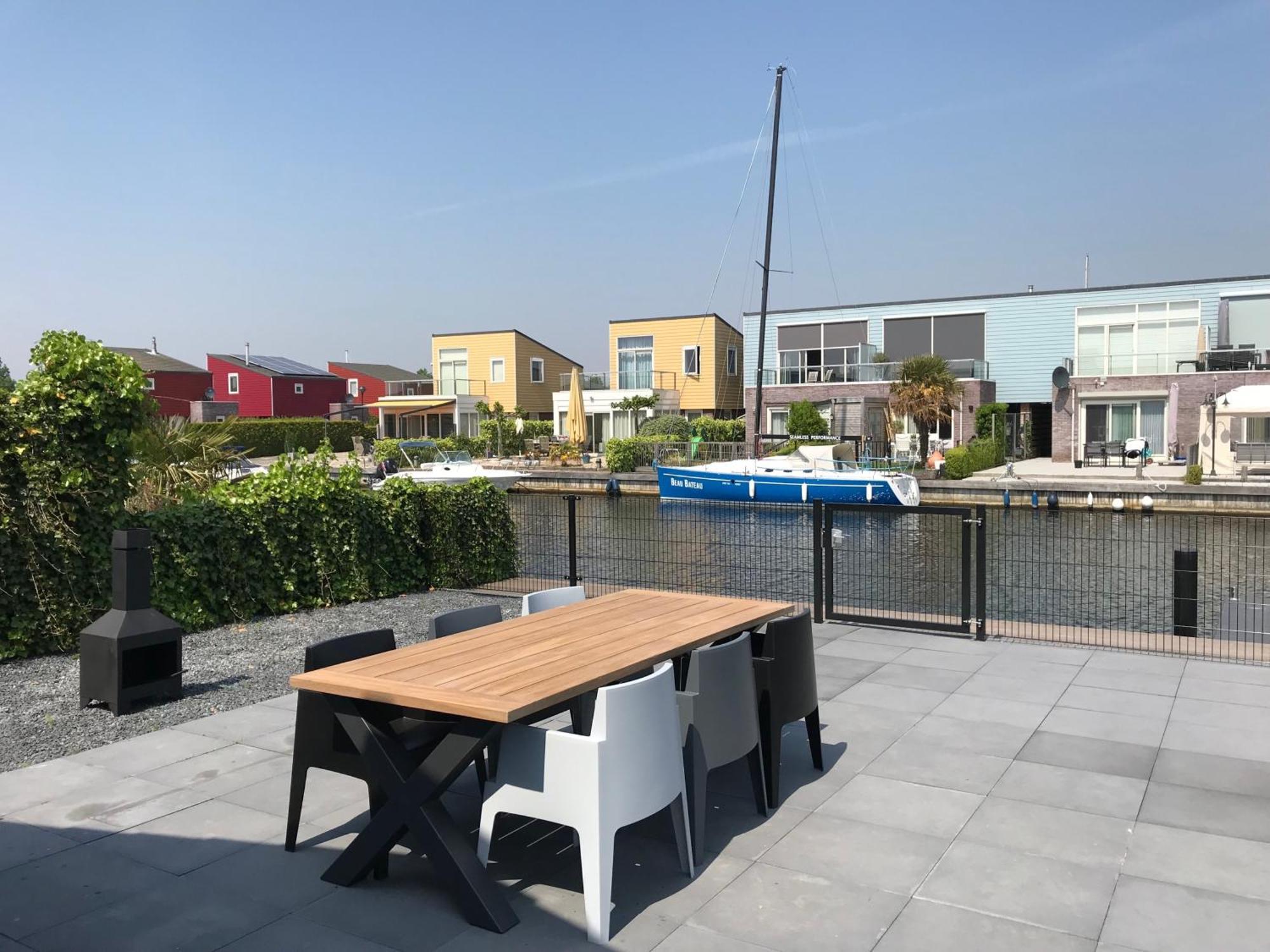 Nautic Rentals - Marinapark Oude-Tonge Chambre photo